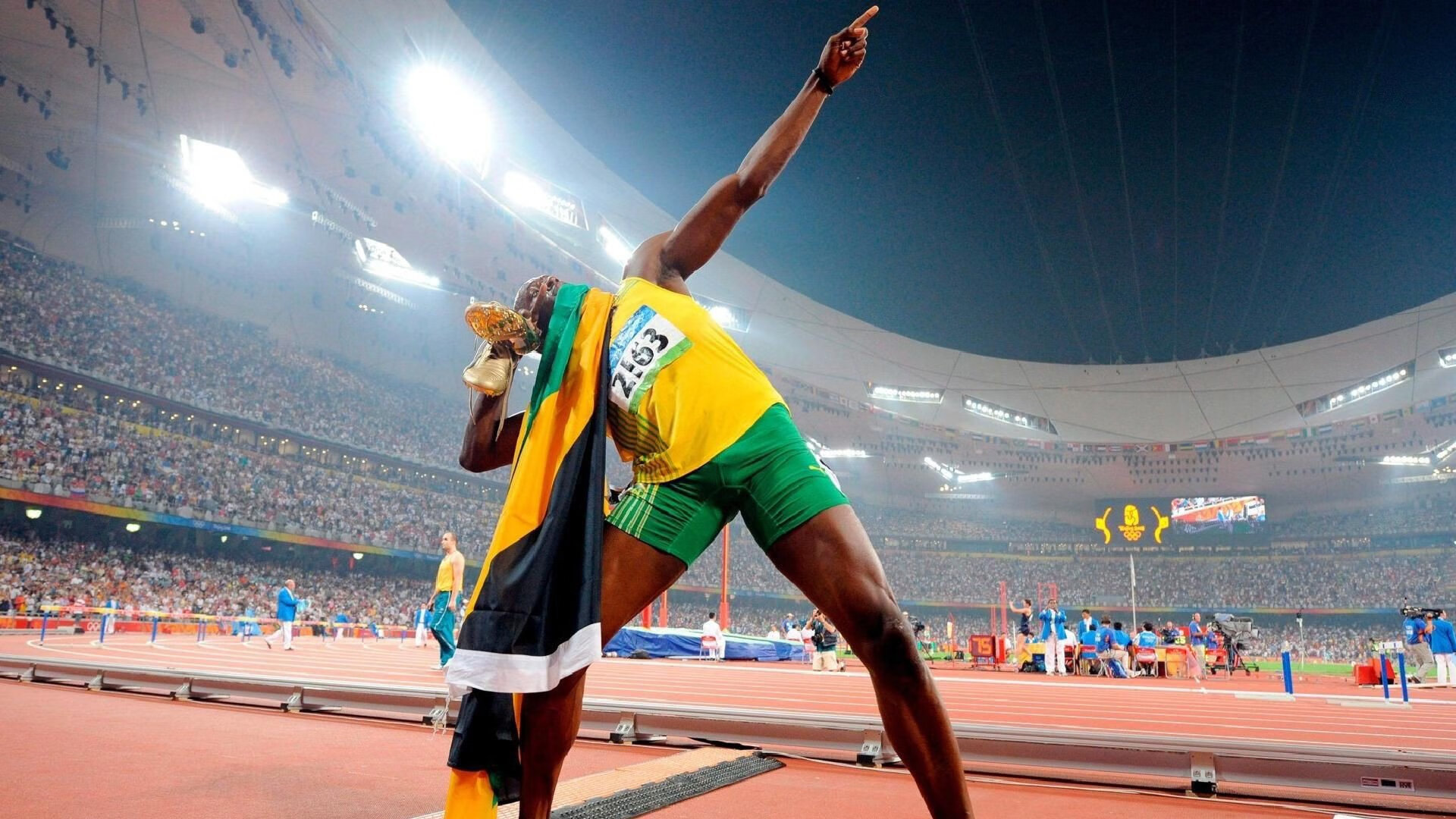 “球场背后：明星场外趣味爱好揭秘”，明星喜欢的球队