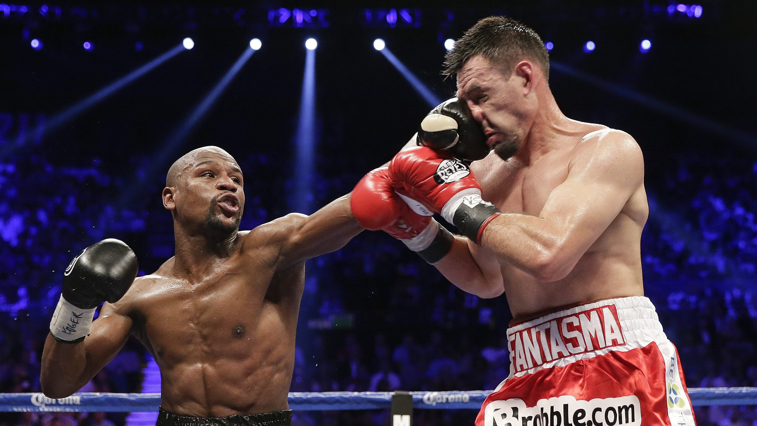 开云中国官网-绝杀“传奇战士”：最后一刻点燃全场的英雄，传奇战士刺杀剑术